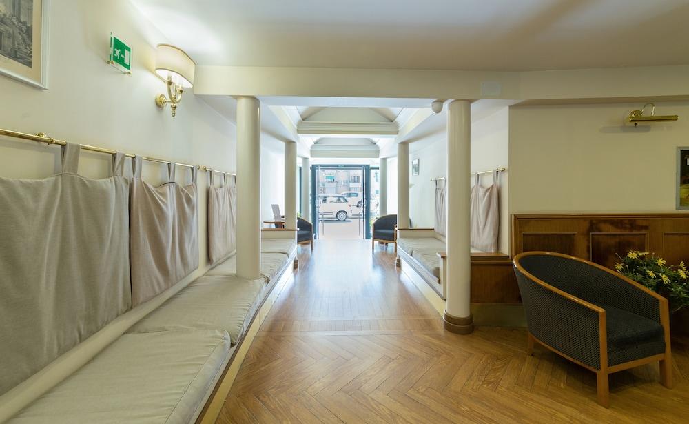 Hotel Leopardi Napoli Bagian luar foto