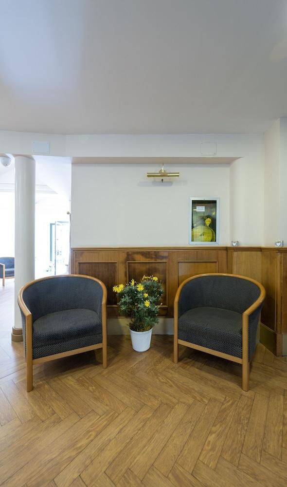 Hotel Leopardi Napoli Bagian luar foto
