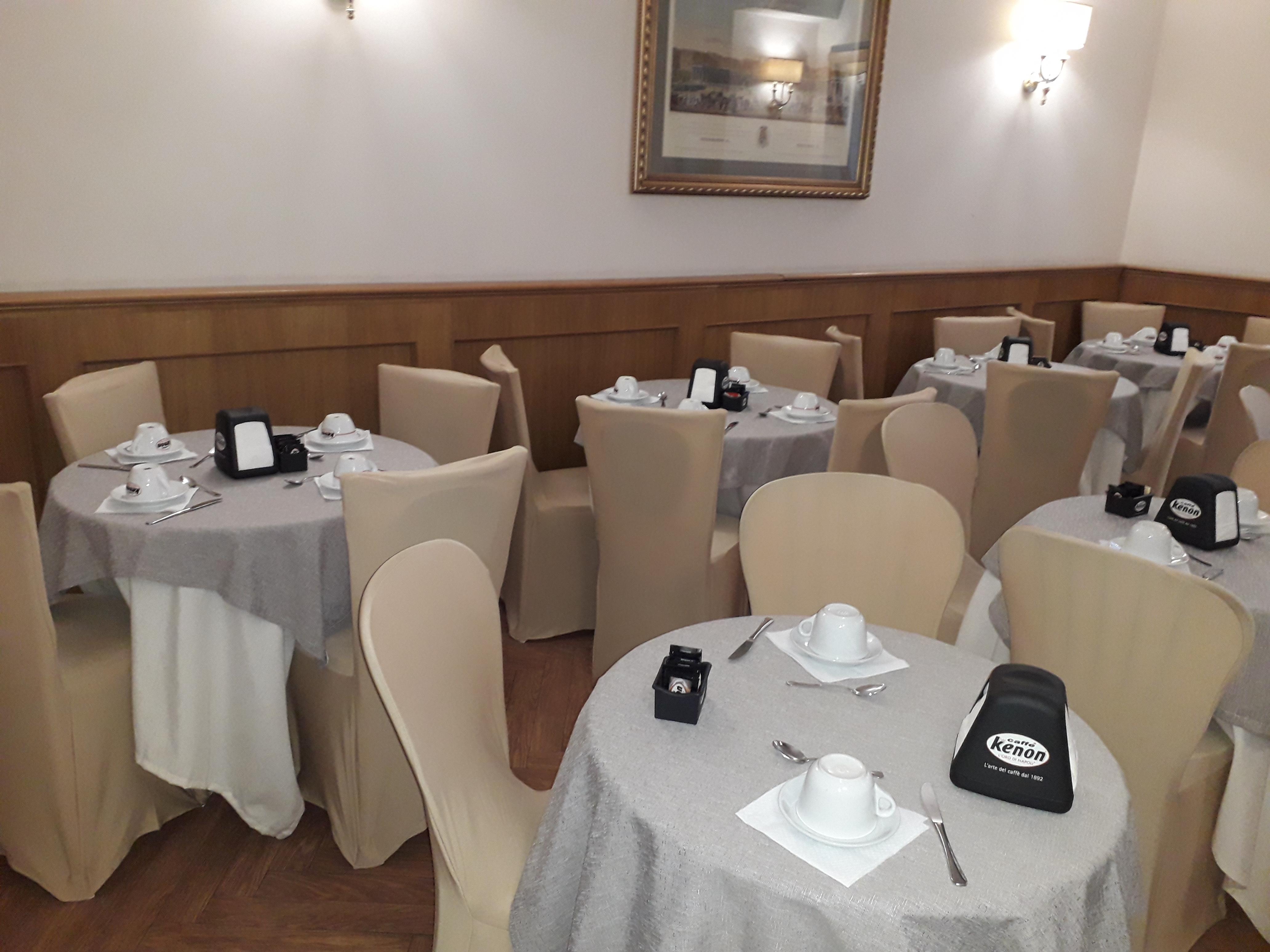 Hotel Leopardi Napoli Bagian luar foto